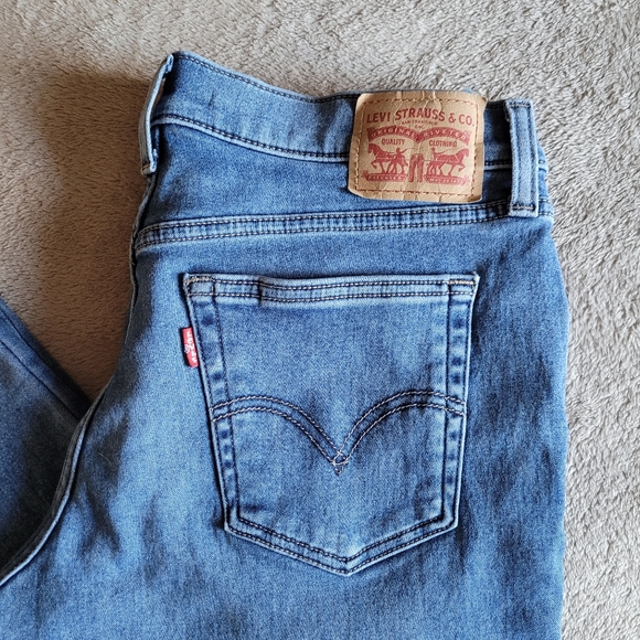 Levi's Mid Rise Boyfriend jeans size 28 - Picture 8 of 14